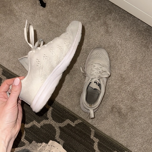 APLs - Picture 2 of 3